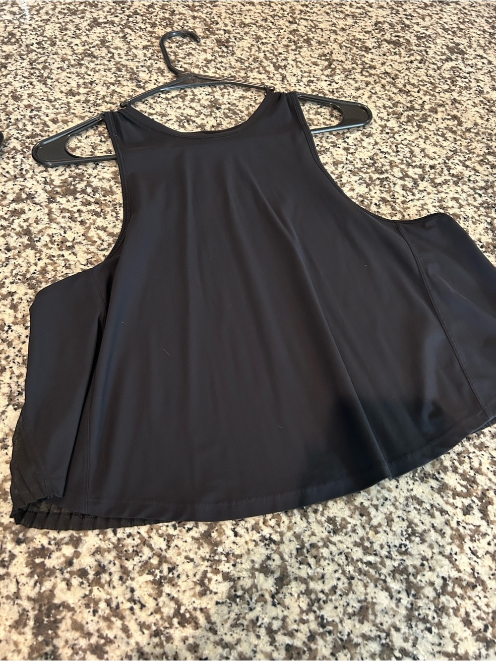 Lululemon just pleated top